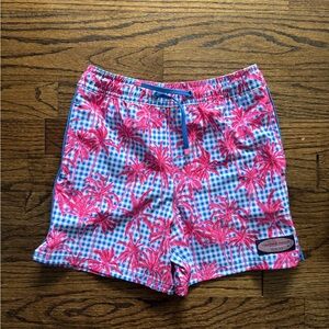 Vineyard Vines Blue Checkered Shorts with Pink Palm Trees chappy sz 7